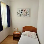 Apartament 4-bedroom Family Paradise With View