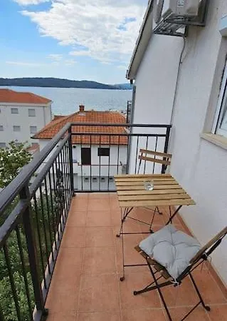 4-bedroom Family Paradise With View * トロギール