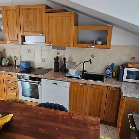4-bedroom Family Paradise With View トロギール